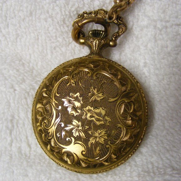 Arnex Hunting Pocket Watch Mens or Womens Mechanical Vintage - Picture 4 of 8